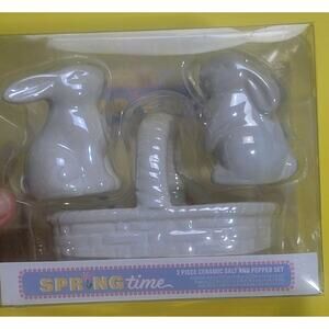 3 peice set Bunny Rabbit Salt & Pepper Shaker Set & Basket Tray EASTER White